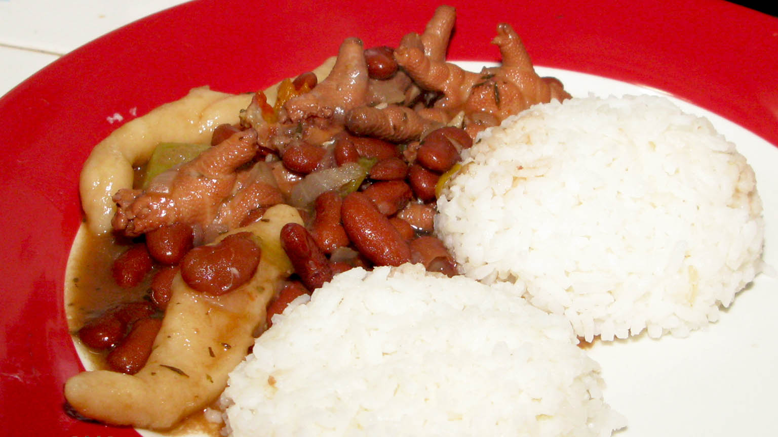 Chicken's Feet Stew Peas