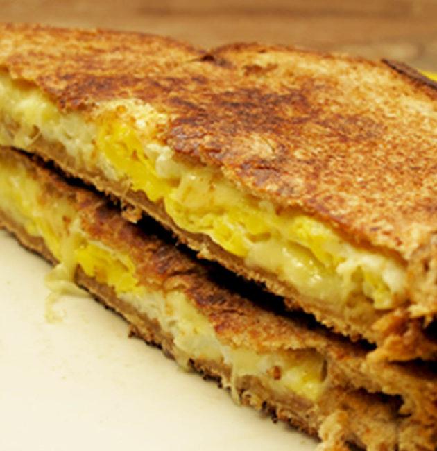 Grilled Egg Cheese Sandwich