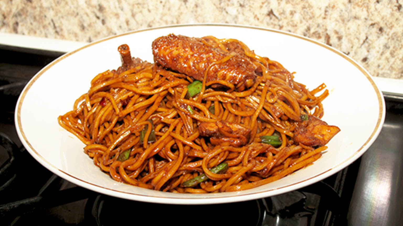 chicken lo-mein