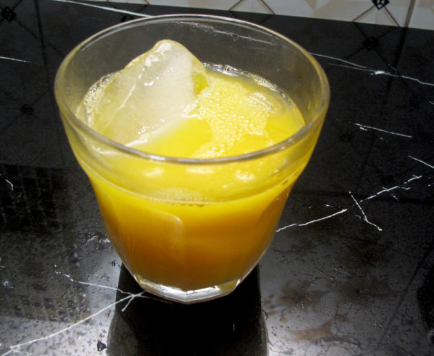 Mango Pineapple Juice Drinks